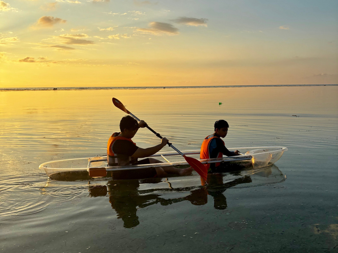 Santiago Cove Hotel and Restaurant主图