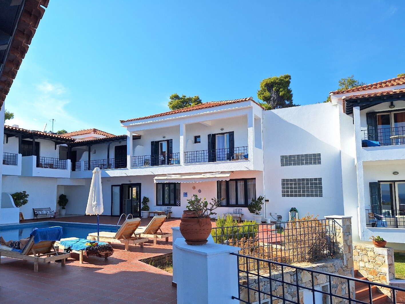 Atrium of Alonissos-官方