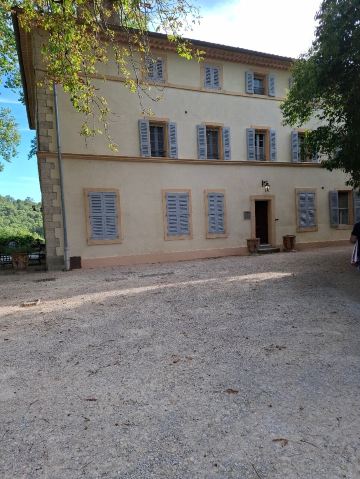 Château Mentone-官方