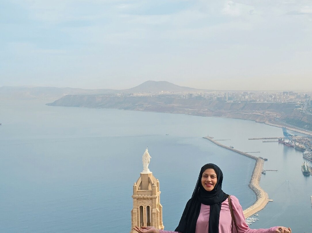 Chapelle de Santa Cruz-奥兰必去景点