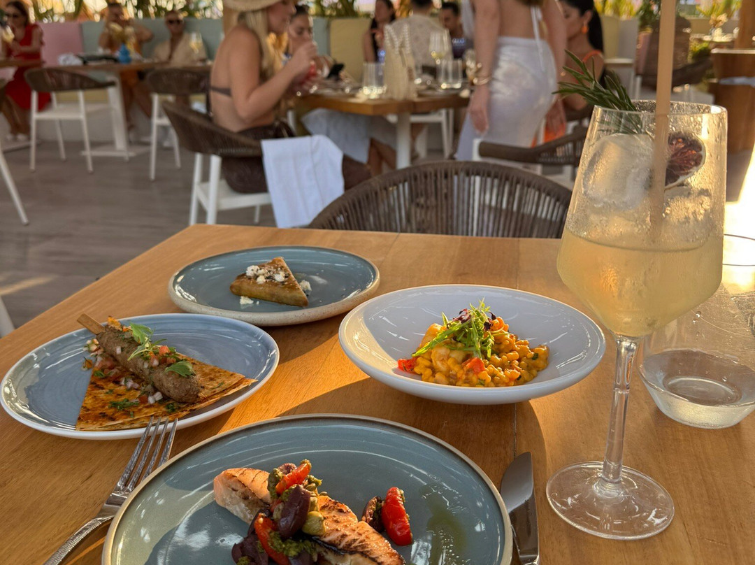 White Beach-迪拜必去景点