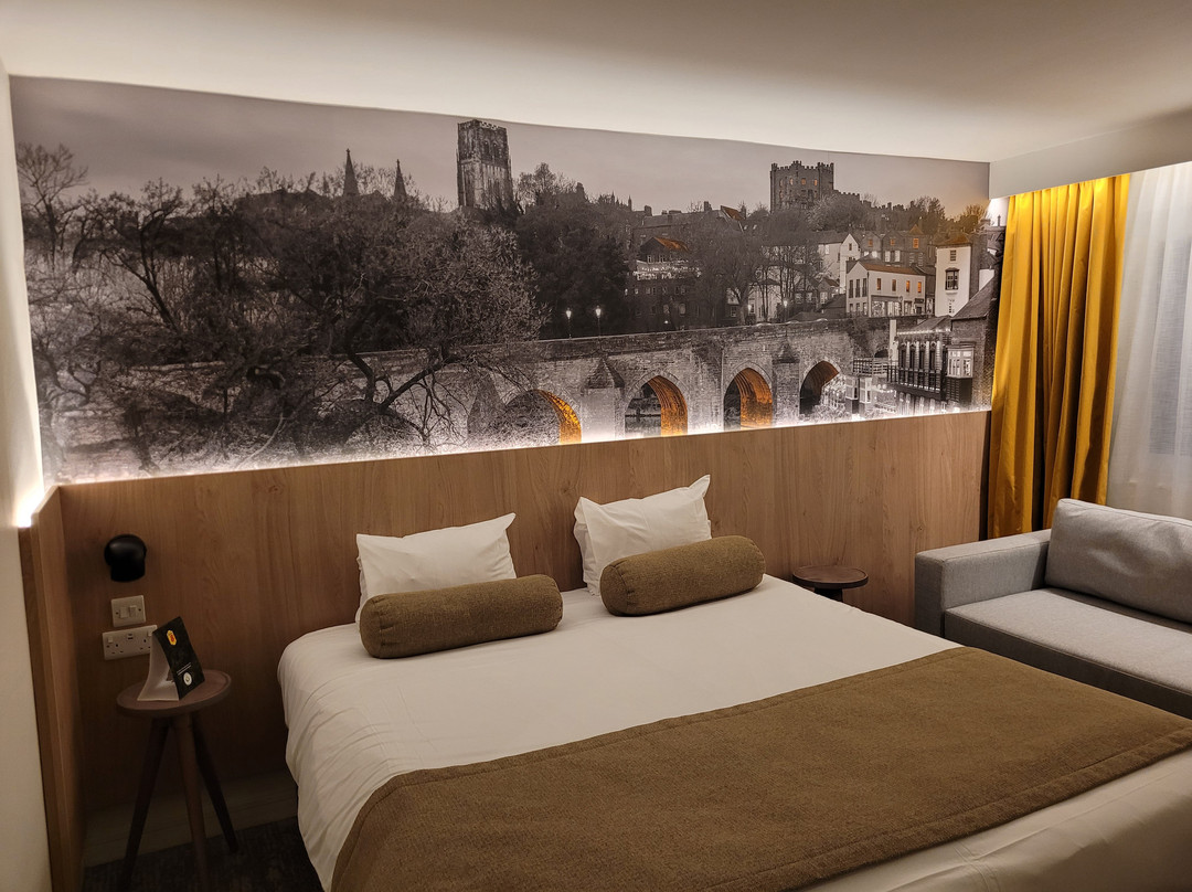 Super 8 By Wyndham Durham主图