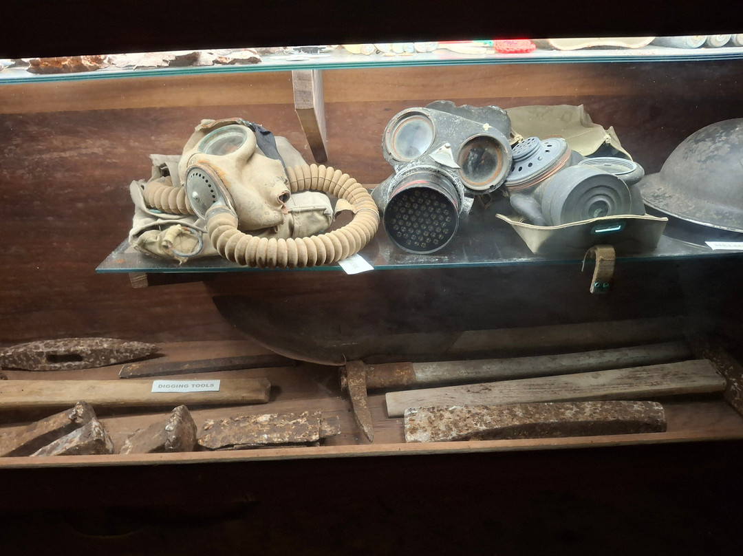 马里哈防空洞-梅雷赫必去景点