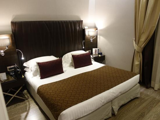 阿特米德酒店主图