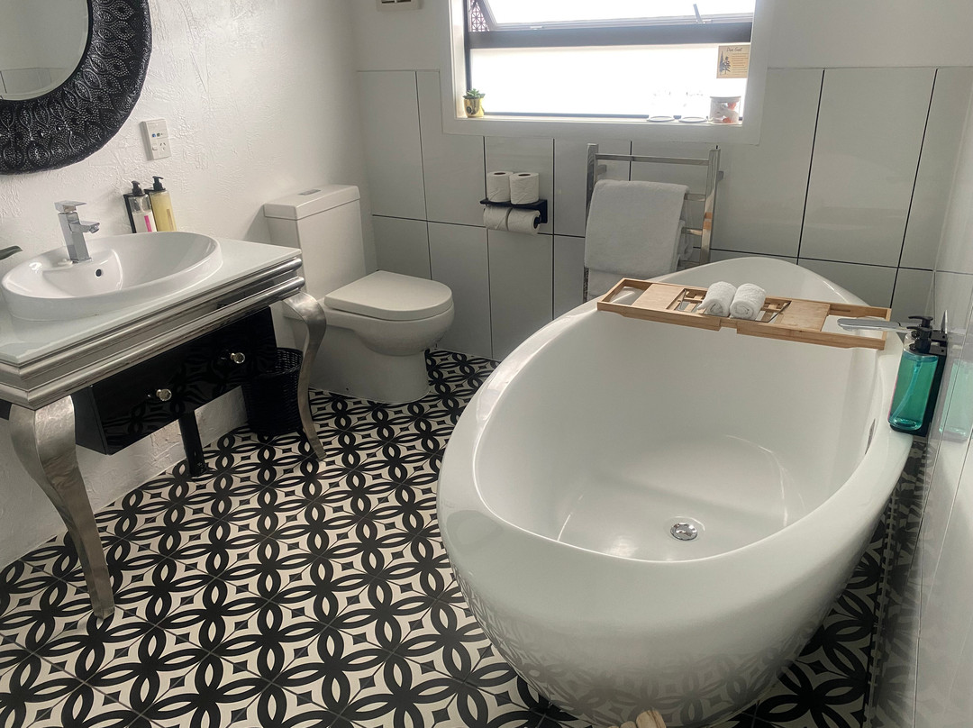 奥雷瓦巨浪汽车旅馆主图