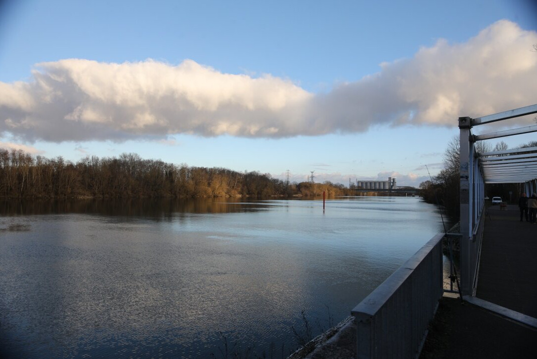 Pont de Bresse-Lux必去景点