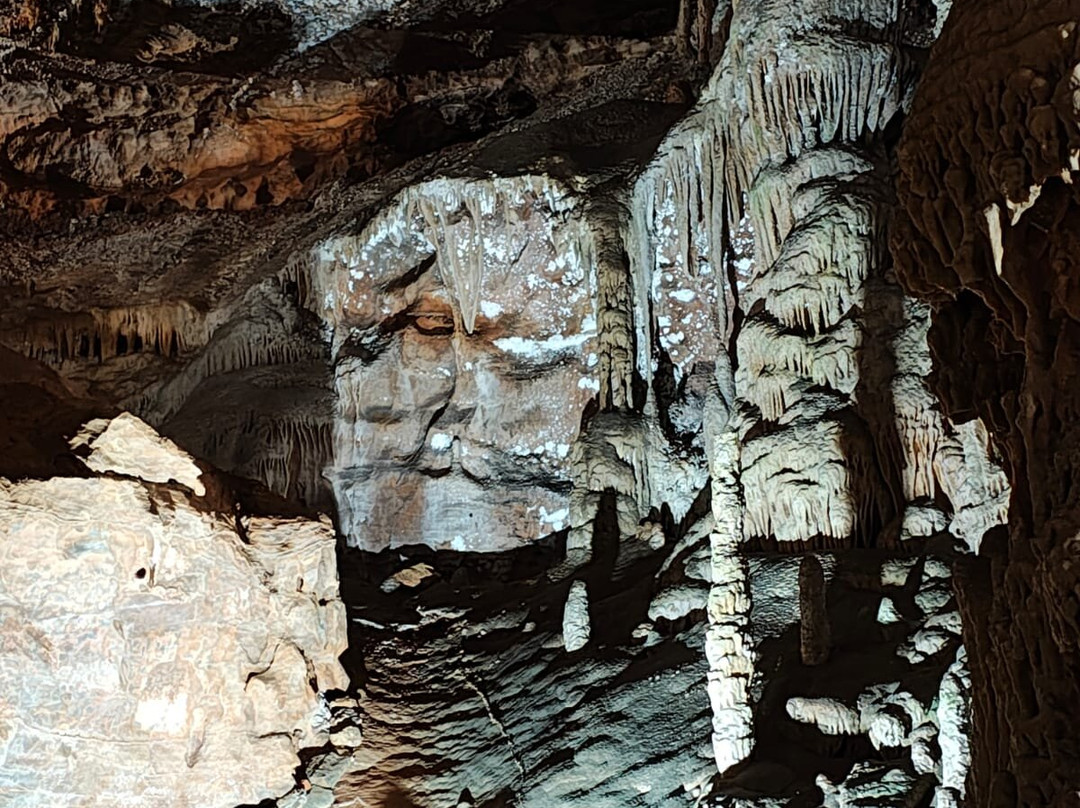 Rei Do Mato Cave-Sete Lagoas必去景点
