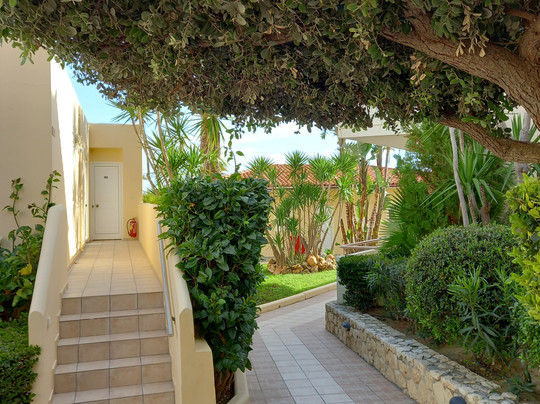 西奥度假村主图