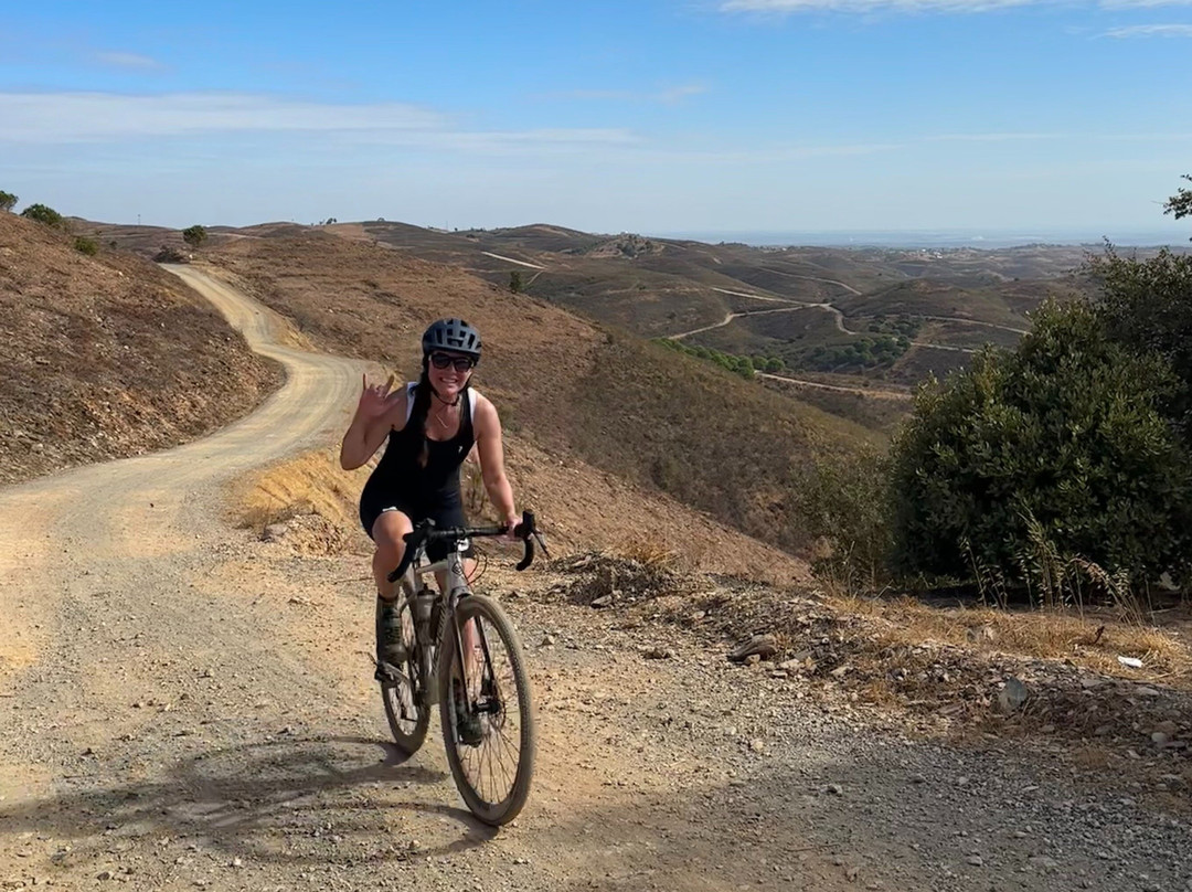 Paradise Cycling Tours