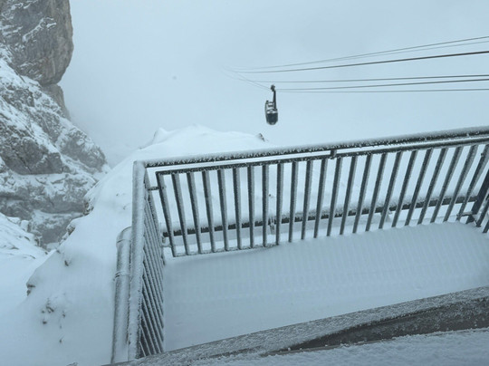 Berggaststätte Karwendelbahn Mittenwald主图