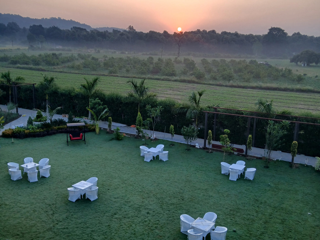 Namaste Corbett Resort & Spa