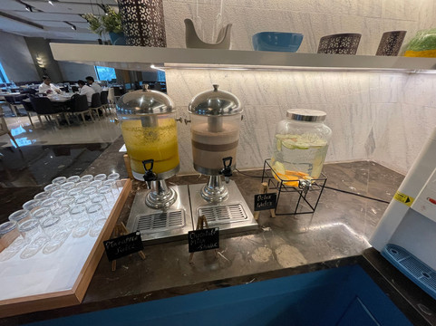 孟买达希萨尔皇家套房酒店主图