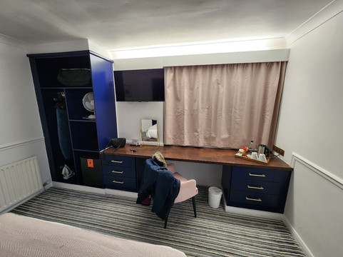 米尔菲尔德斯酒店主图