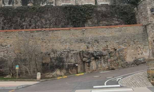 Place du Carcabot-Buxy必去景点