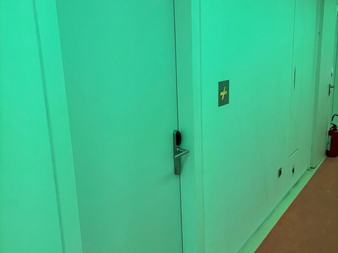 塞米勒米斯酒店主图