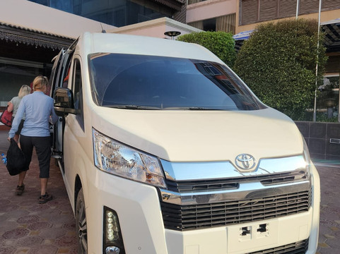 Tours by Group-Phonsavan必去景点