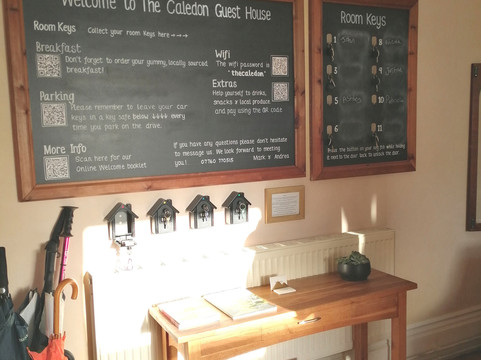 卡利登旅馆主图