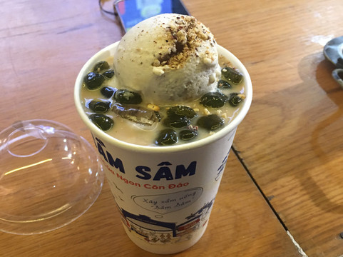 Sam Sam Water Shop - Cafe & Con Dao Ice Cream
