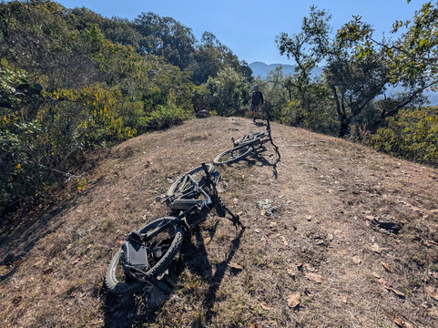 Eco Ride Mountain Bike & Hiking Tours-瓦拉塔港必去景点