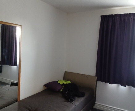 紫客房酒店主图