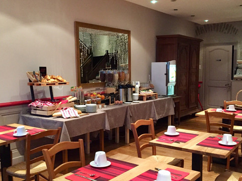 美萨格里斯酒店主图