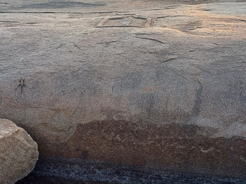 Hemakuta Hill Temple Complex-亨比必去景点