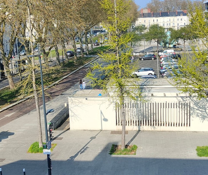 洛雅尔蒂酒店主图