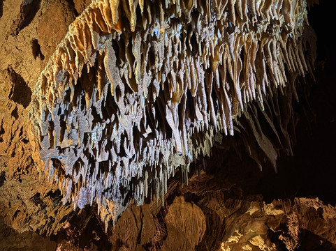 Grand Caverns-Grottoes必去景点