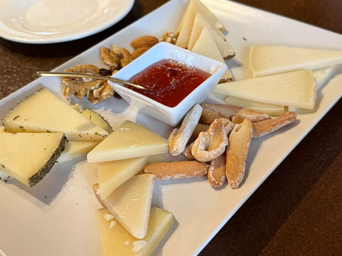 Bodega Stratvs-Yaiza必去景点