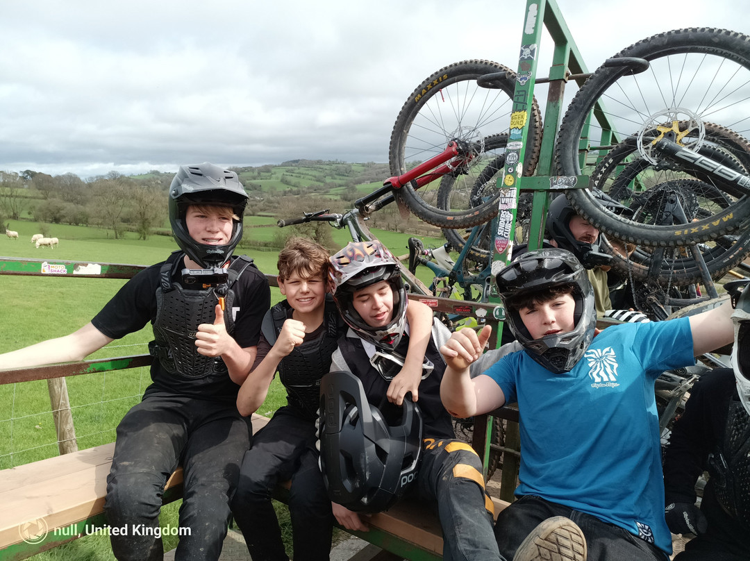 Dirt Farm-阿伯加文尼必去景点