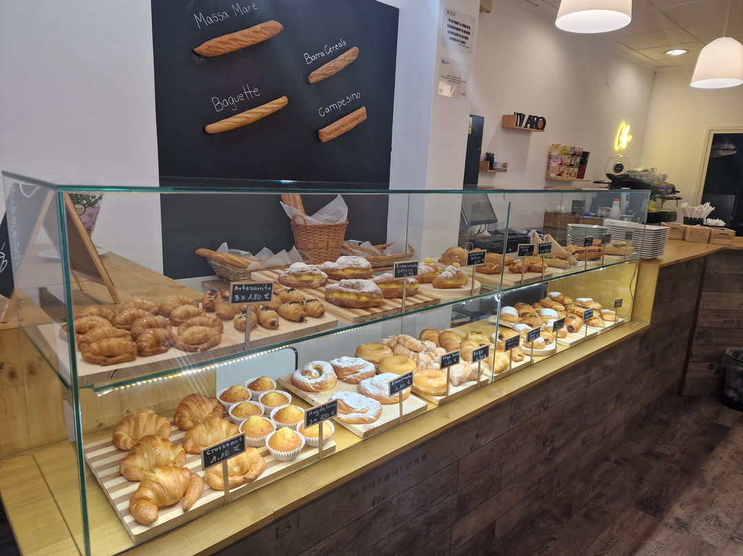 Cafe Nivaro