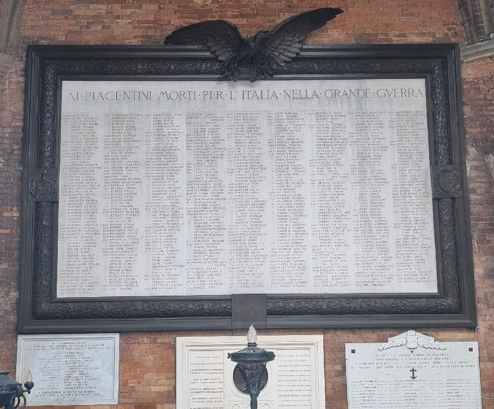 Palazzo Gotico-皮亚琴察必去景点