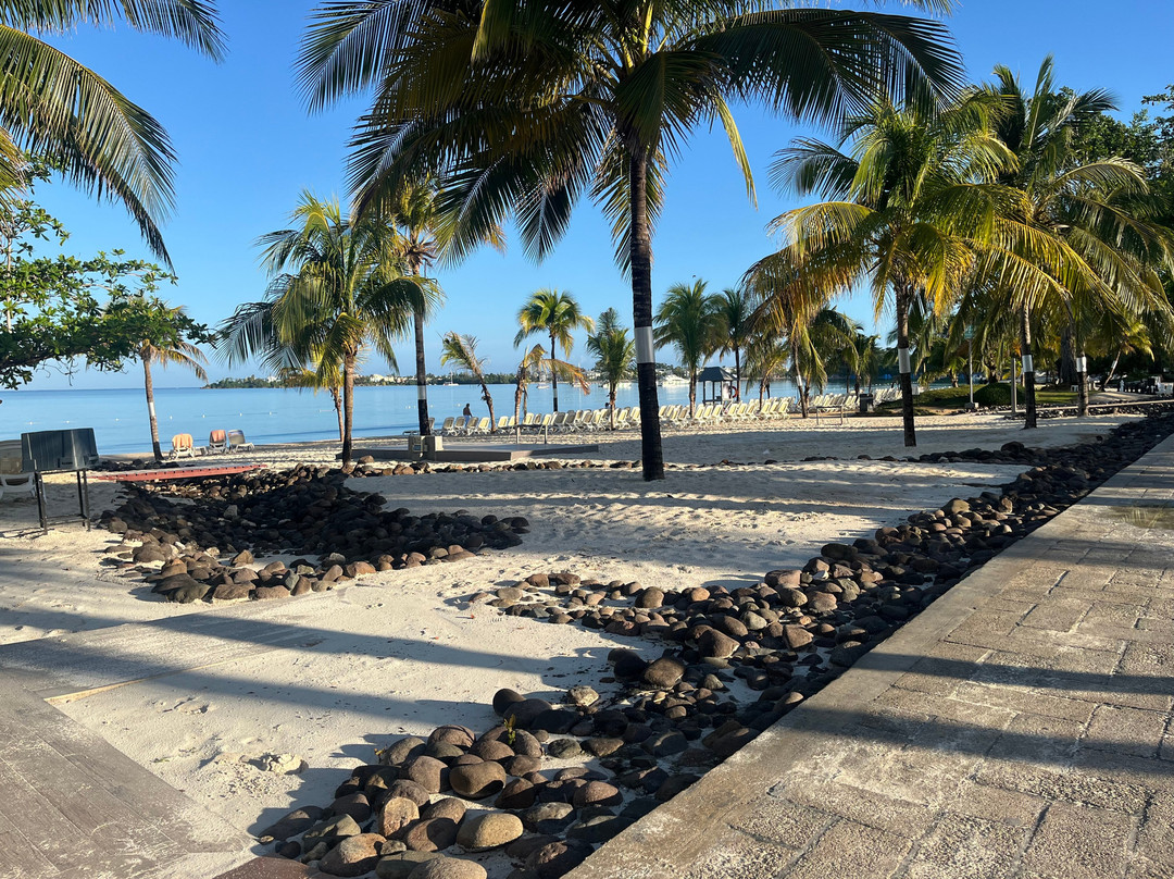 热港全包悦宜湾奢享酒店主图