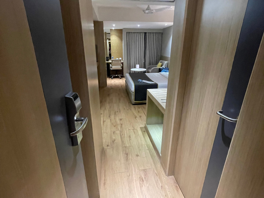 赛雅吉Effotel印多尔主图