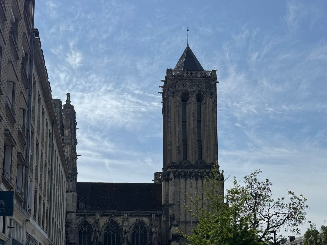 Église Saint-Jean-卡昂必去景点