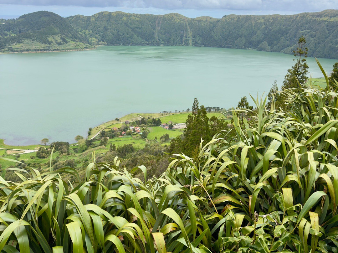 Miradouro do Cerrado das Freiras-Sete Cidades必去景点