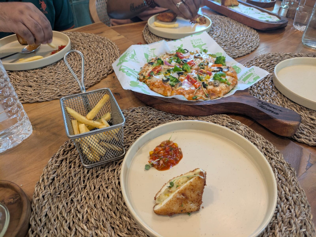 Cafe green mama