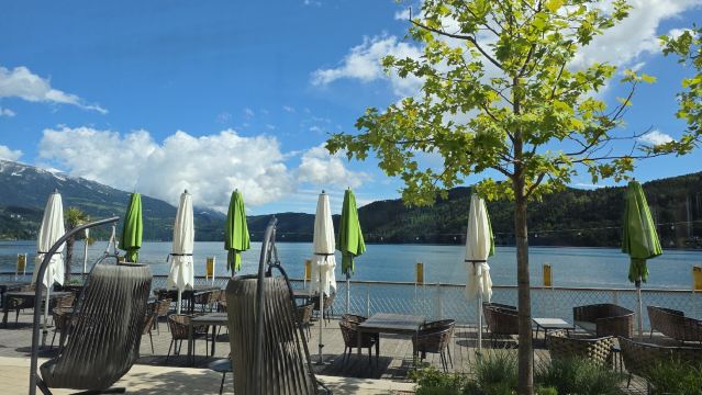 希古鲁克福尔乐优越酒店-旅行者