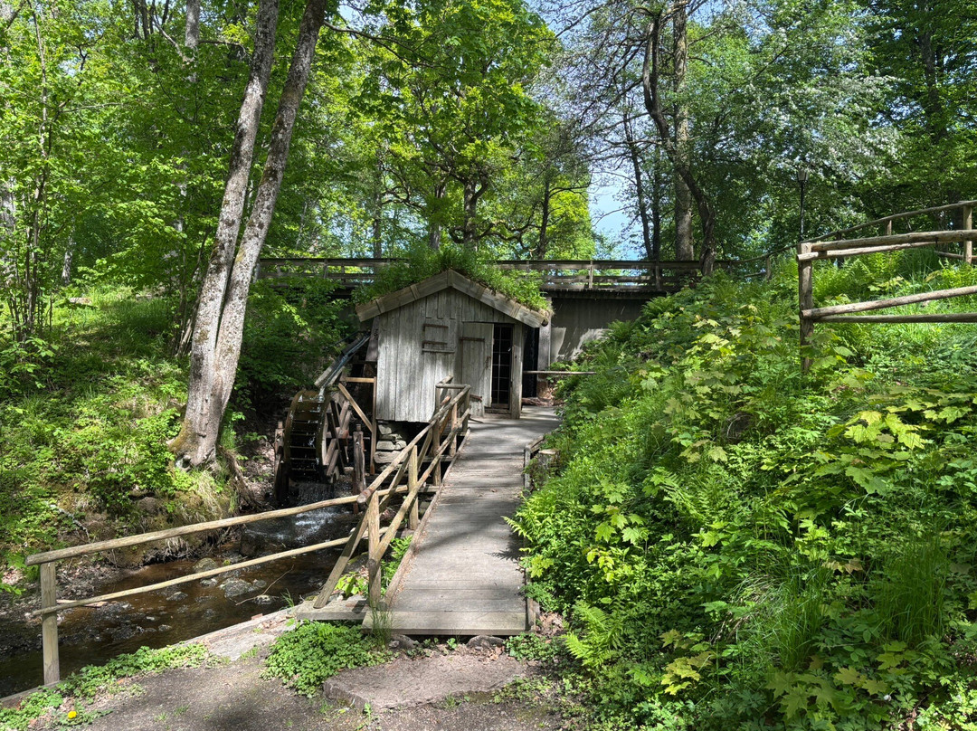 Gräfsnäs Slottspark-Sollebrunn必去景点