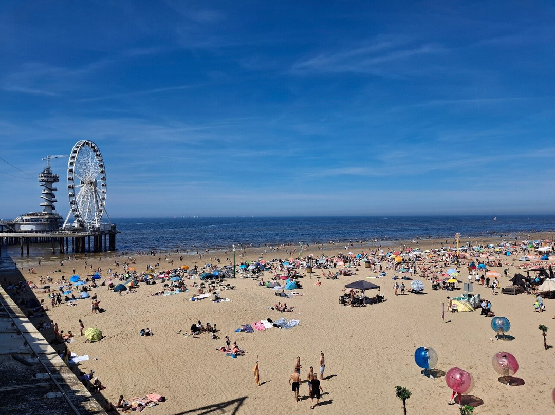 Scheveningen Beach-斯赫弗宁恩必去景点