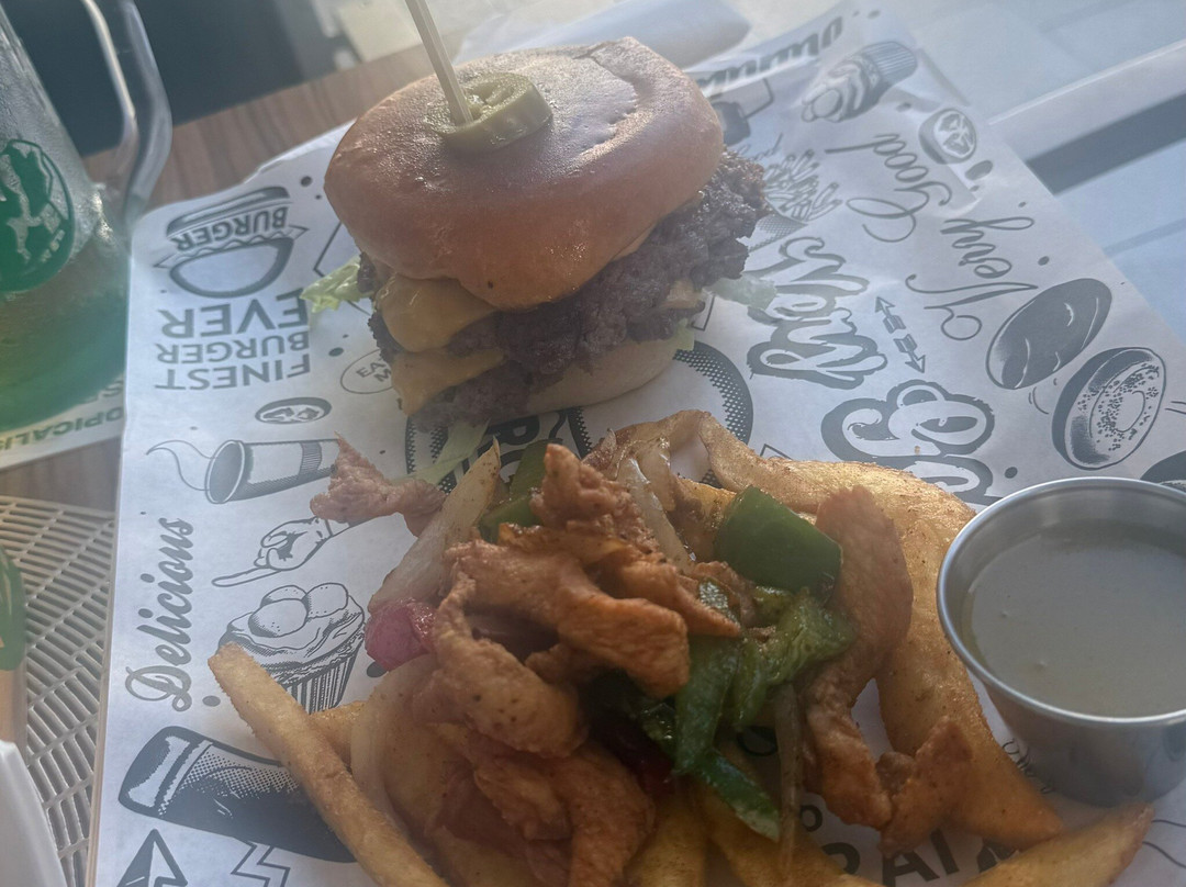 Sphinx Bar & Grill