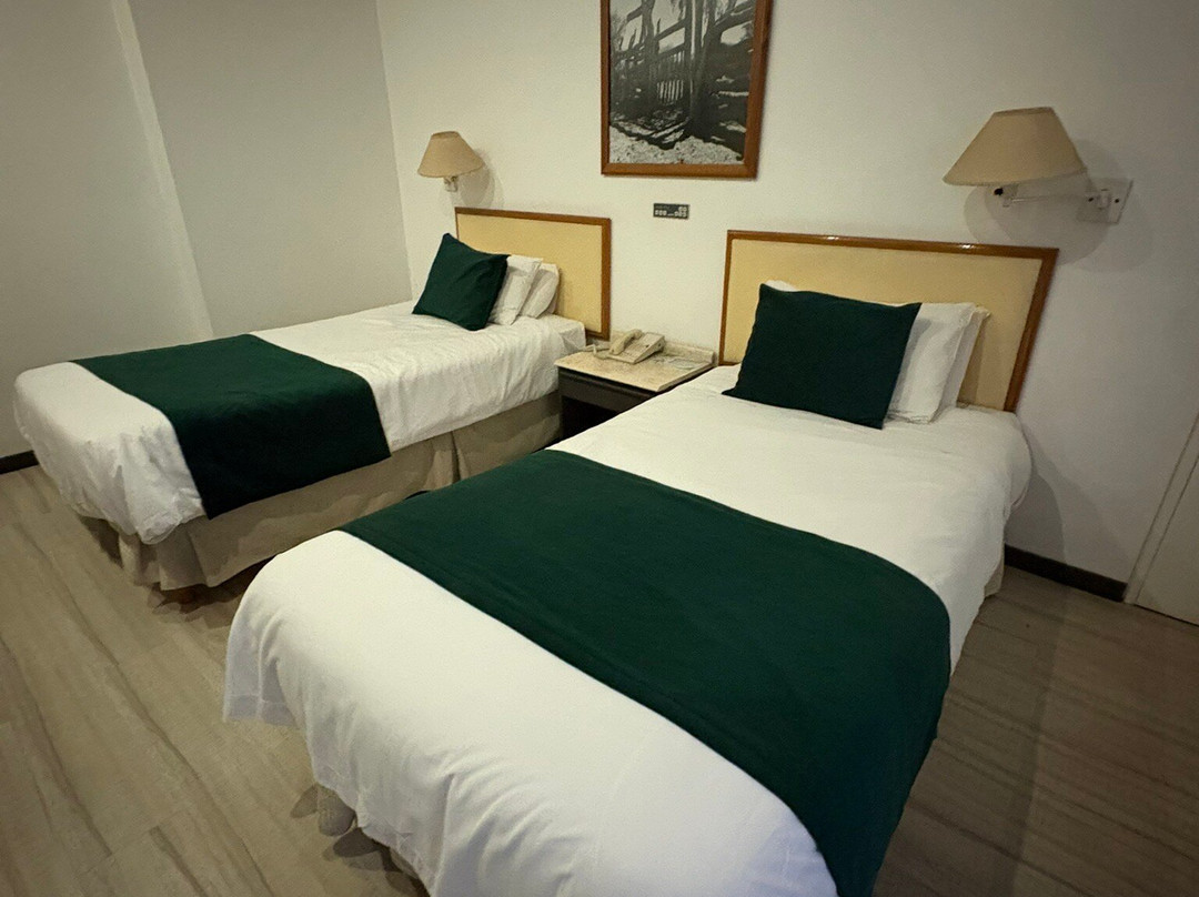 Alkazar Hotel主图