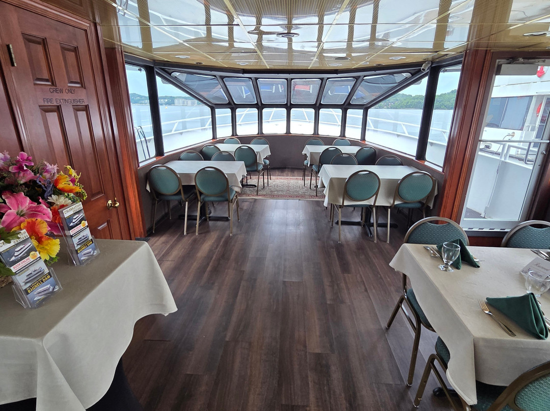 Celebration Cruises-Lake Ozark必去景点