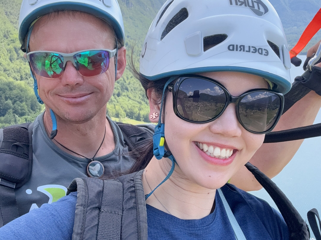 Loop Team Tandem Paragliding Bohinj-博希尼湖必去景点