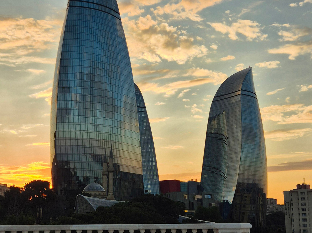 Azerbaijan Travel International-巴库必去景点