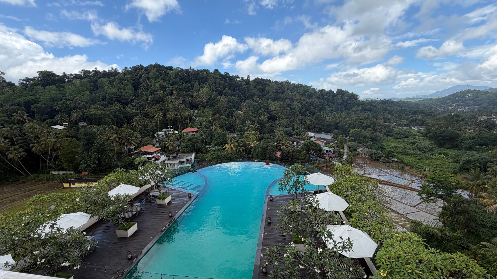 金皇冠酒店-旅行者