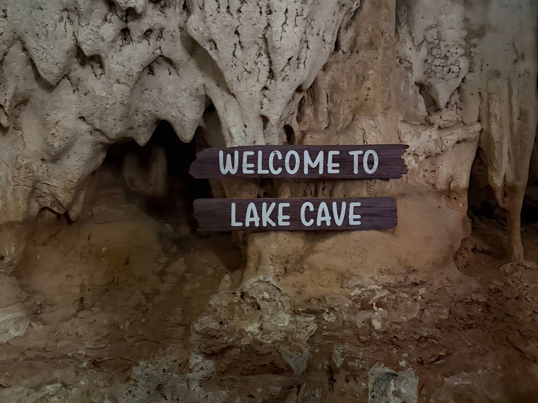 Cayman Crystal Caves-大开曼岛必去景点