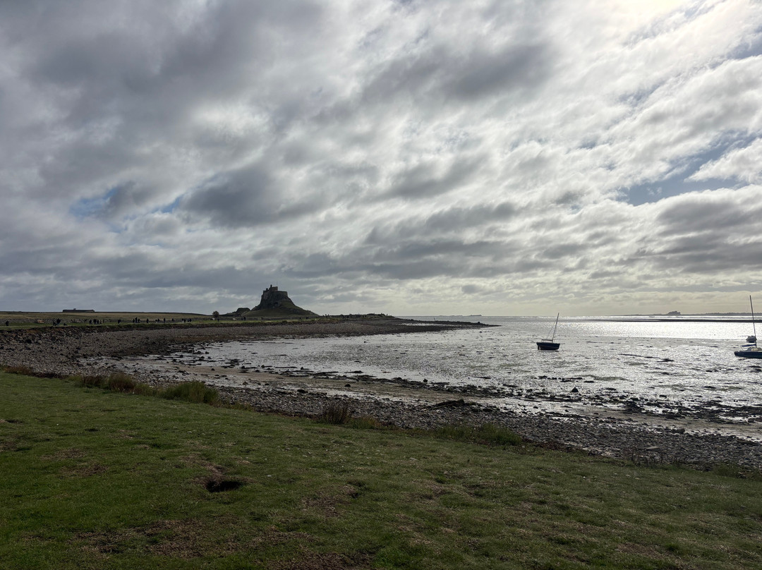Holy Island Hikes-Holy Island必去景点