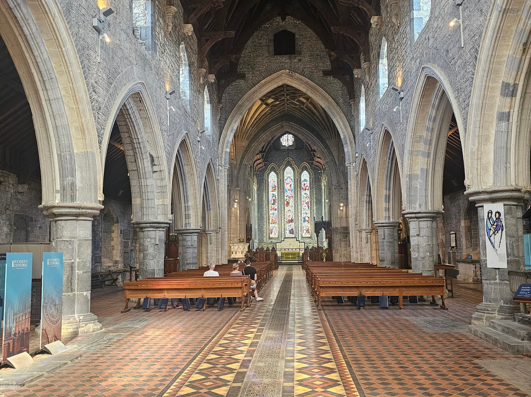 St. Canice's Cathedral & Round Tower-基尔肯尼必去景点