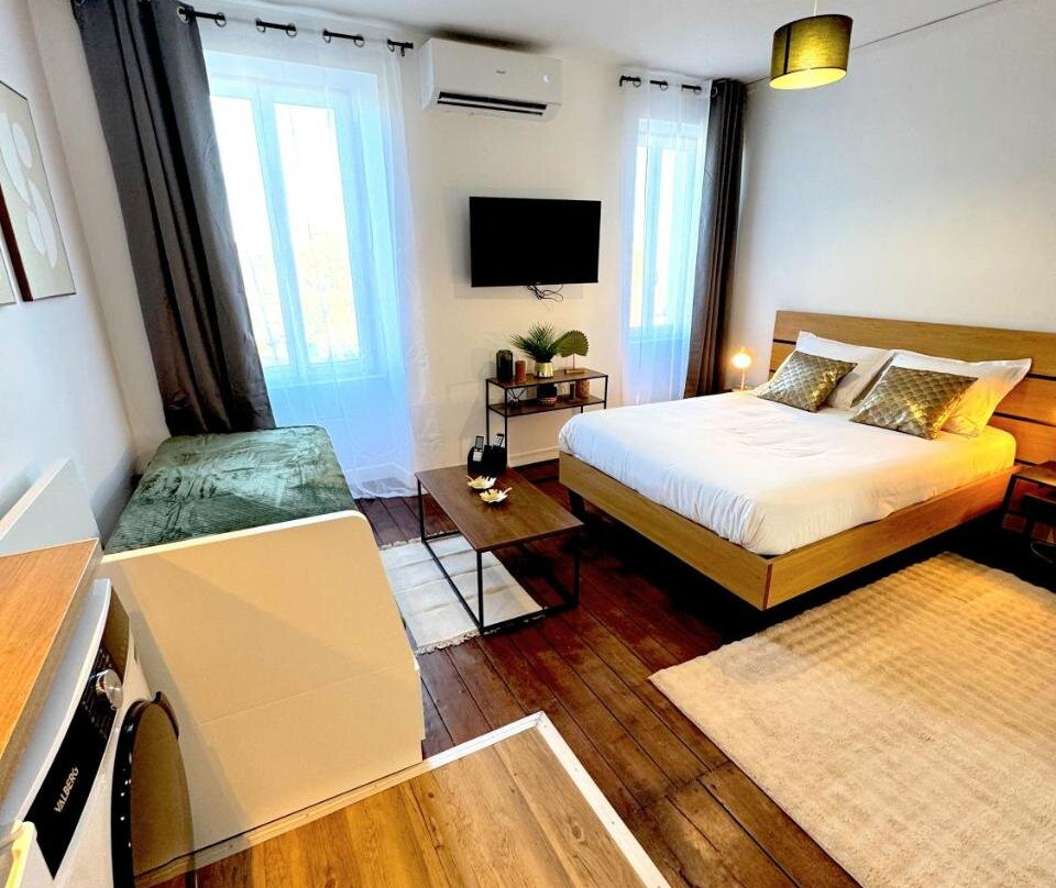 Residence La Ruelle Secrete - 5 studios -